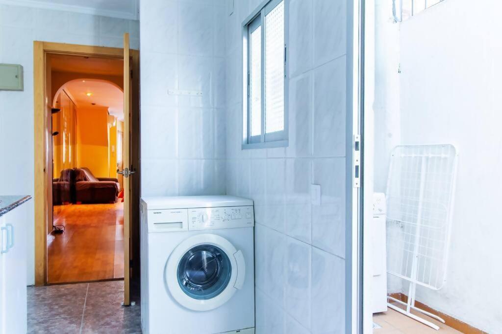 Estudio Para Parejas Con Wifi En La Playa Valencia Værelse billede